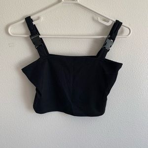 BLACK BUCKLE SLEEVE TOP 🖤